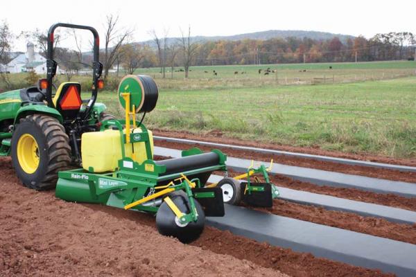 Rain-Flo 2400 Raised Bed Mulch Layers (Series II) | Martin's Produce ...